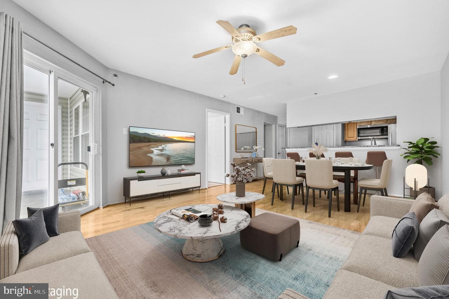 3307 Wyndham Circle #1160, Alexandria