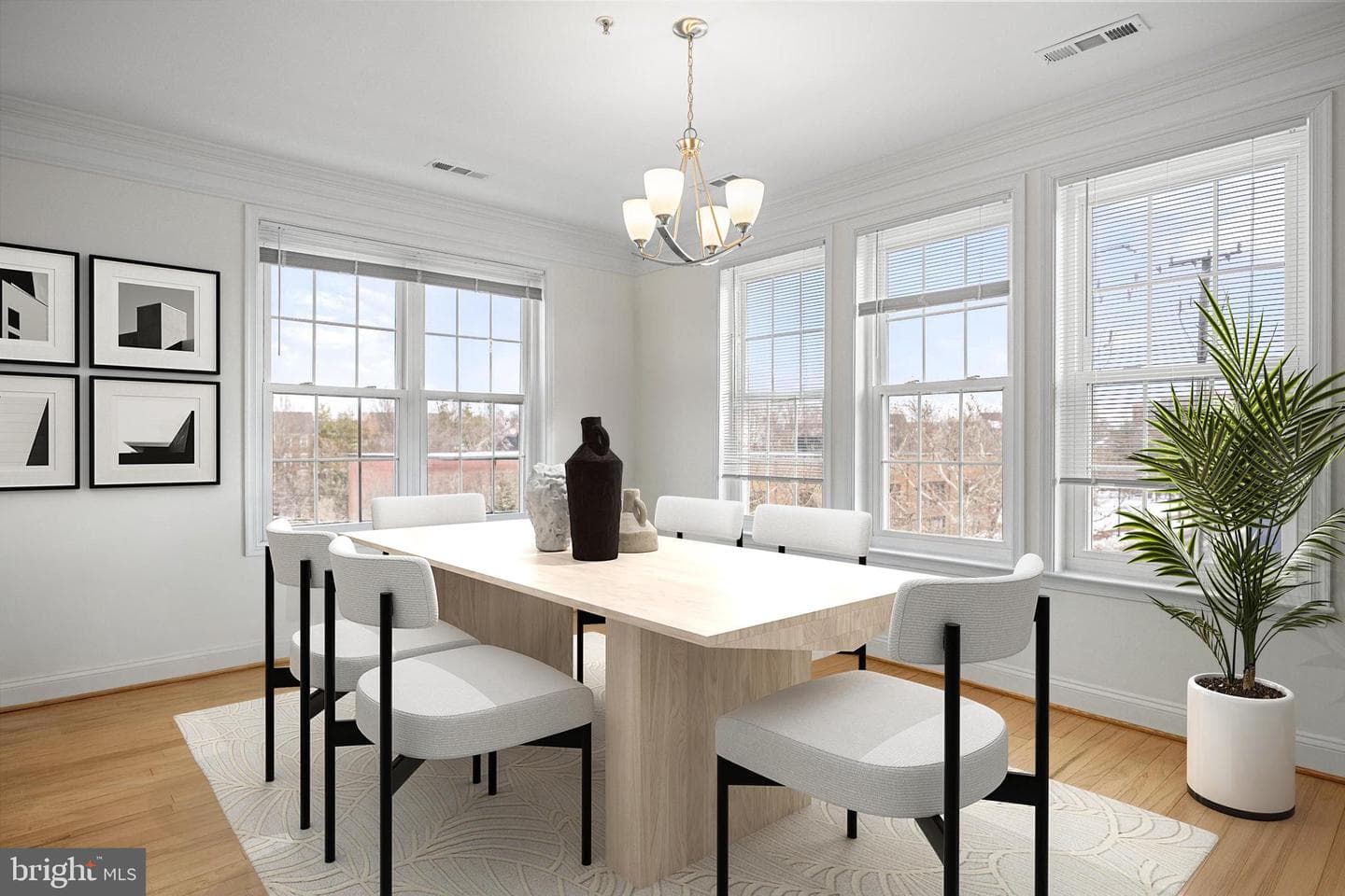 828 Slaters Lane #302 photo 4
