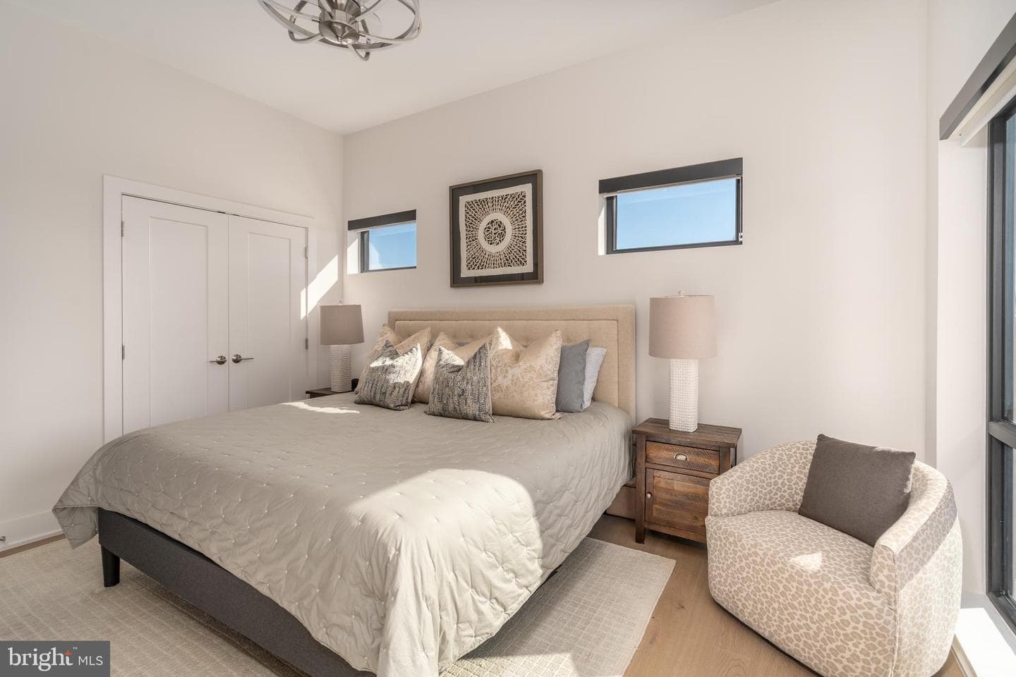 737 Swann Avenue #607 photo 11