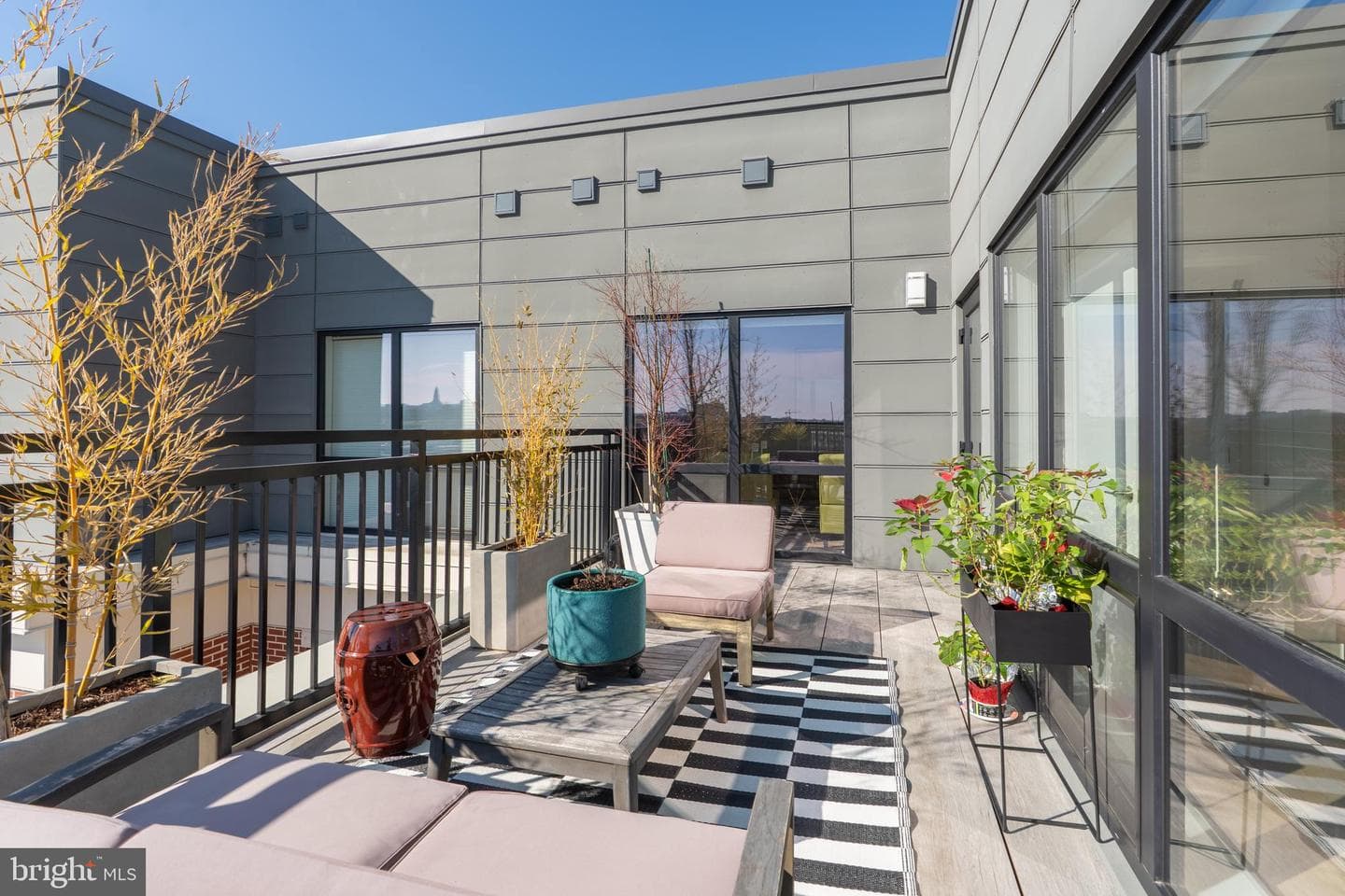 737 Swann Avenue #607 photo 23