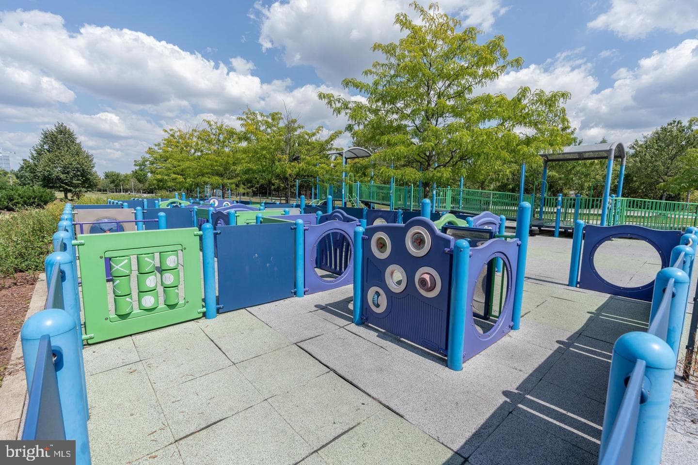 737 Swann Avenue #607 photo 47