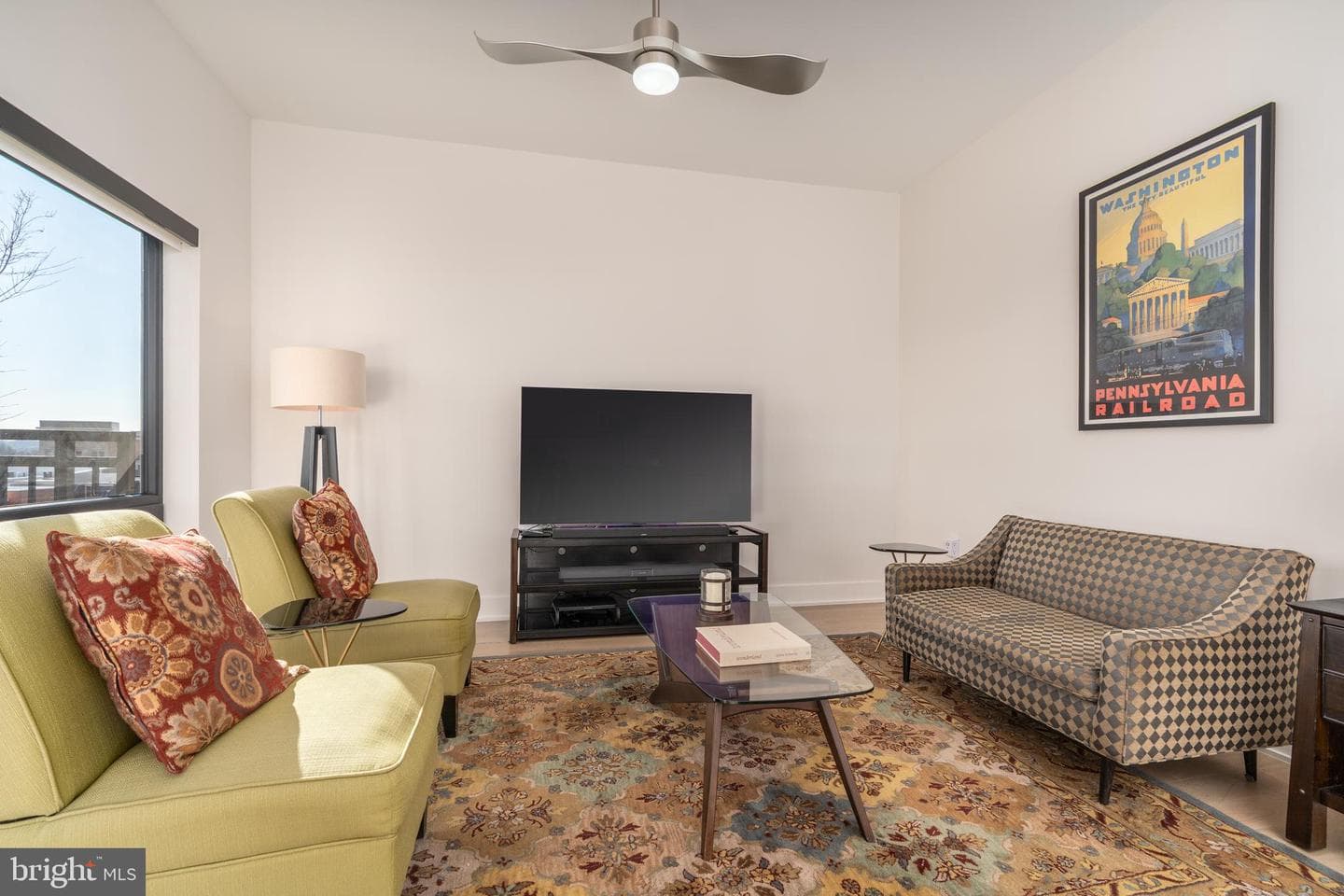 737 Swann Avenue #607 photo 8