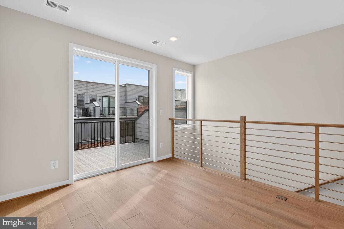 4963 Lachlan Mews photo 18
