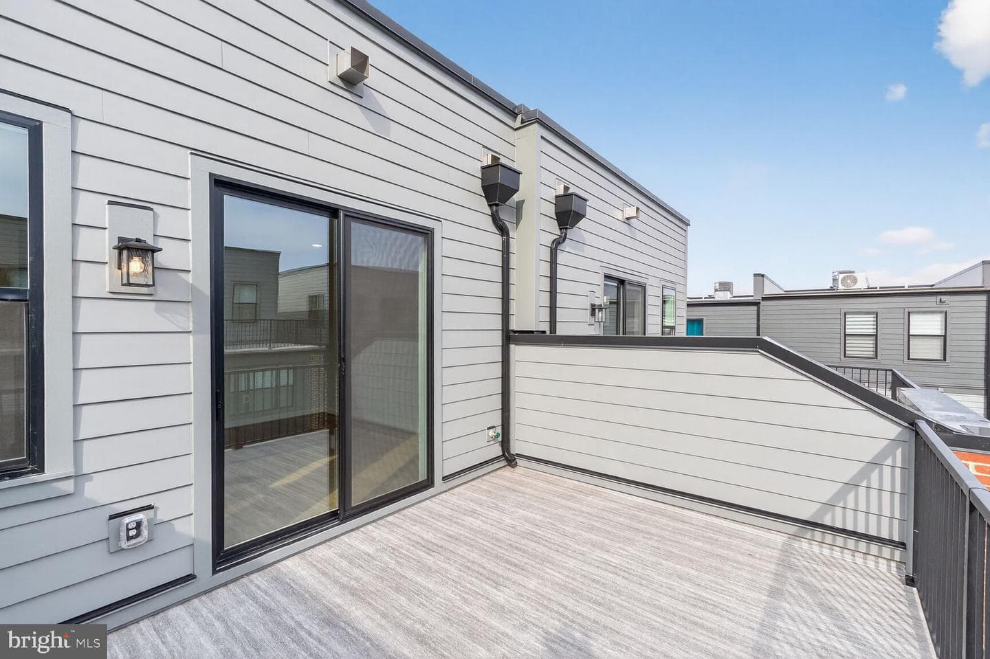 4963 Lachlan Mews photo 20