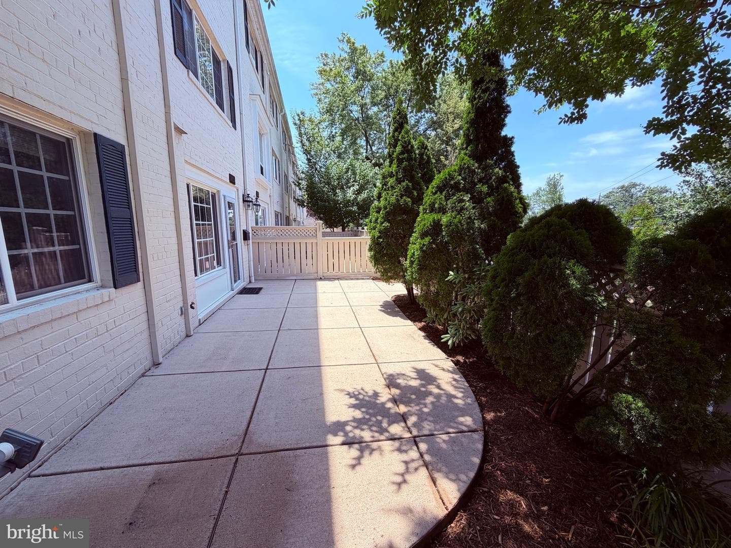 1425 N Van Dorn Street #a photo 30