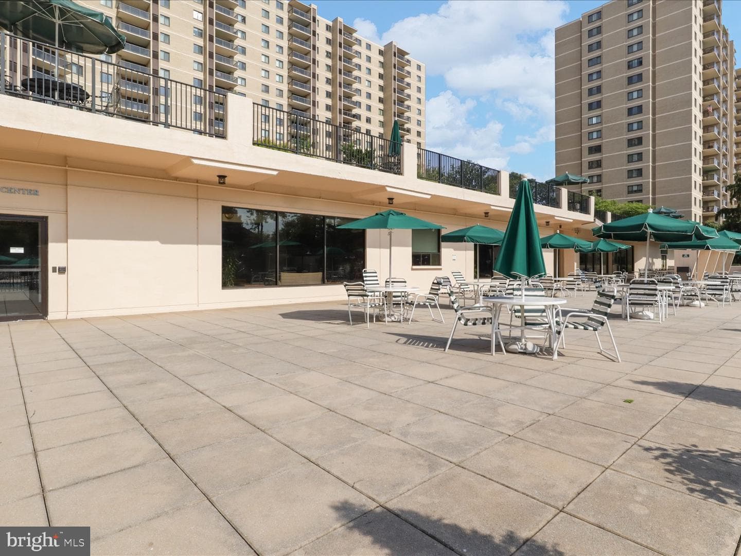 205 Yoakum Parkway #216 photo 27
