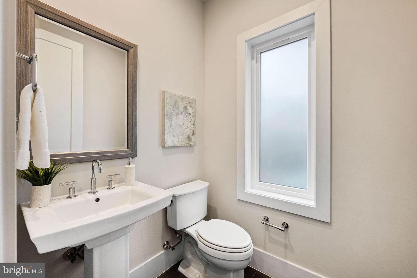 2822 Telek Place photo 26