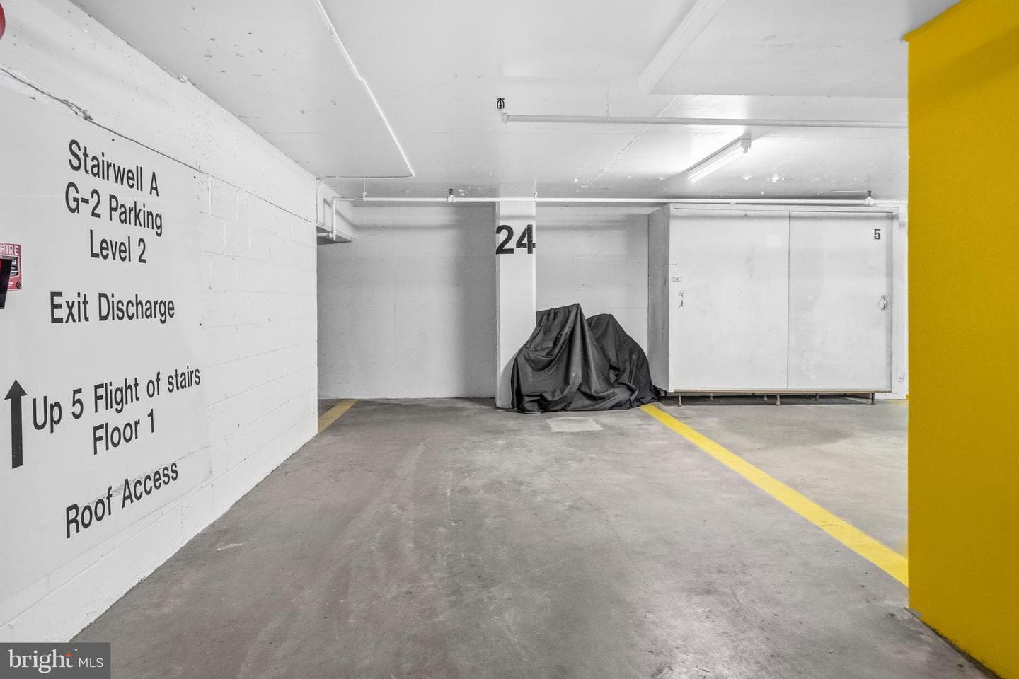 801 N Pitt Street #1209 photo 22