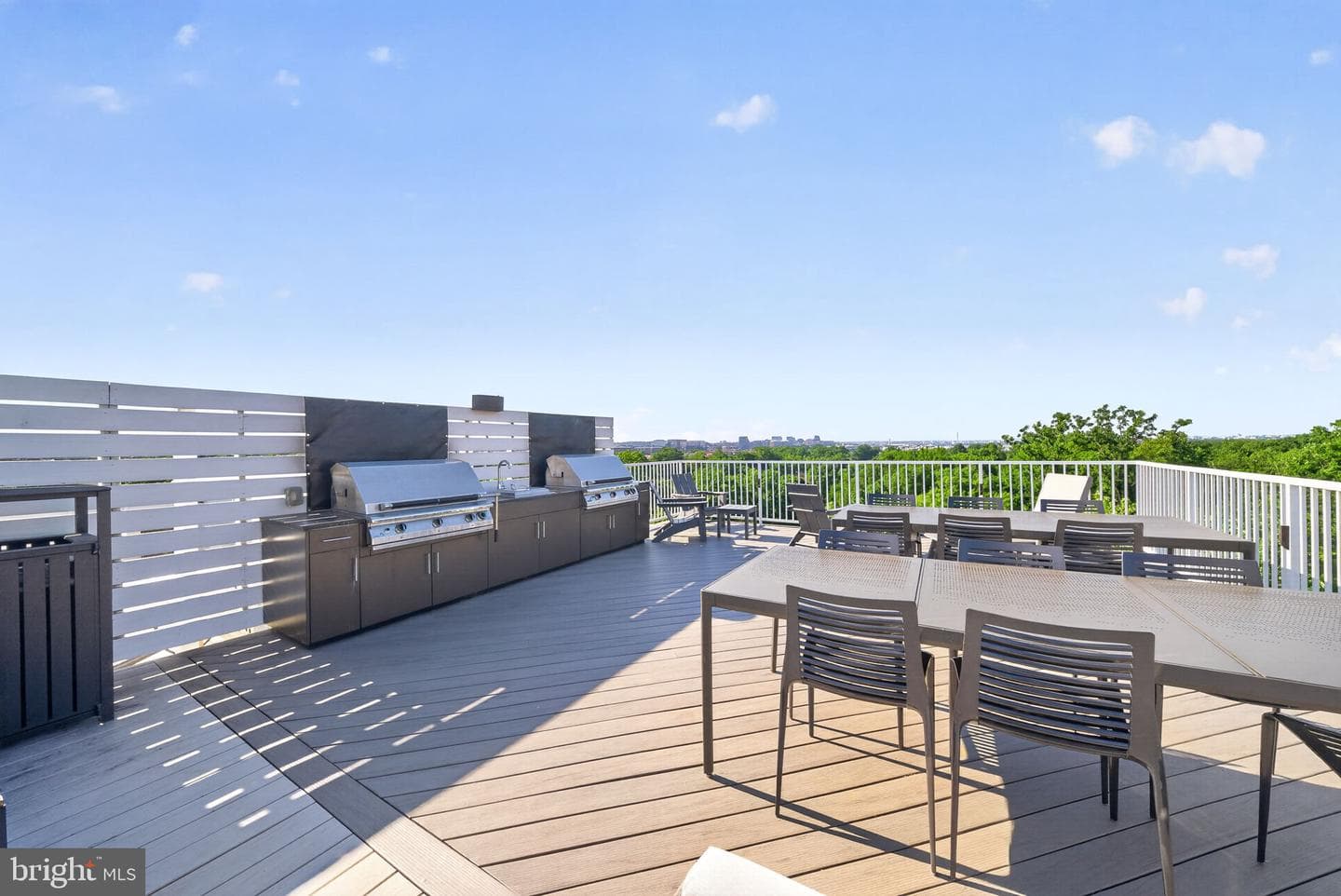 625 Slaters Lane #402 photo 37
