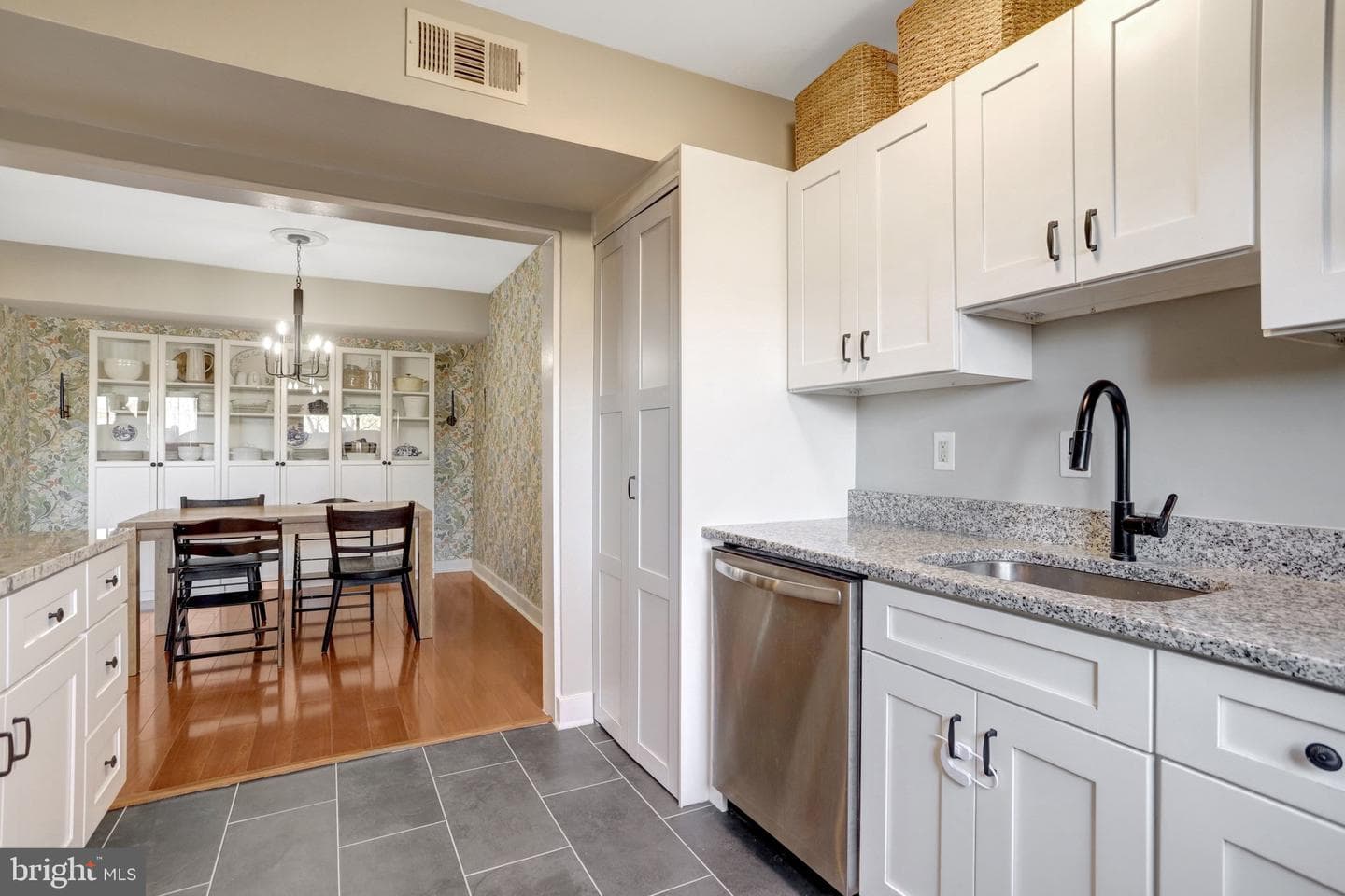 101 Skyhill Road #102 photo 11