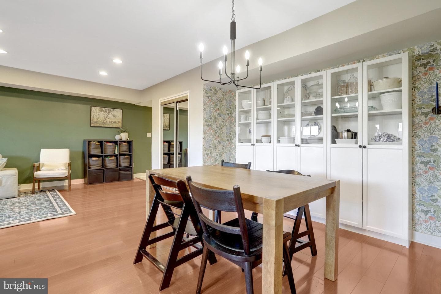 101 Skyhill Road #102 photo 7