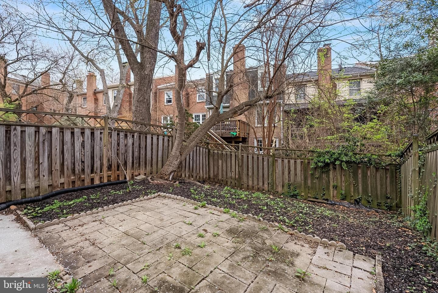 1009 N Van Dorn Street N photo 42