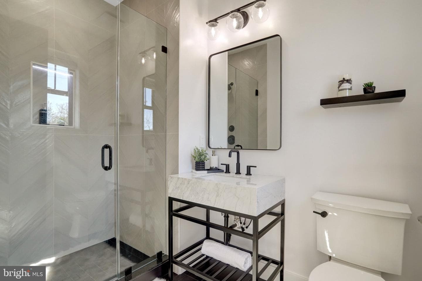 308 E Raymond Avenue photo 41
