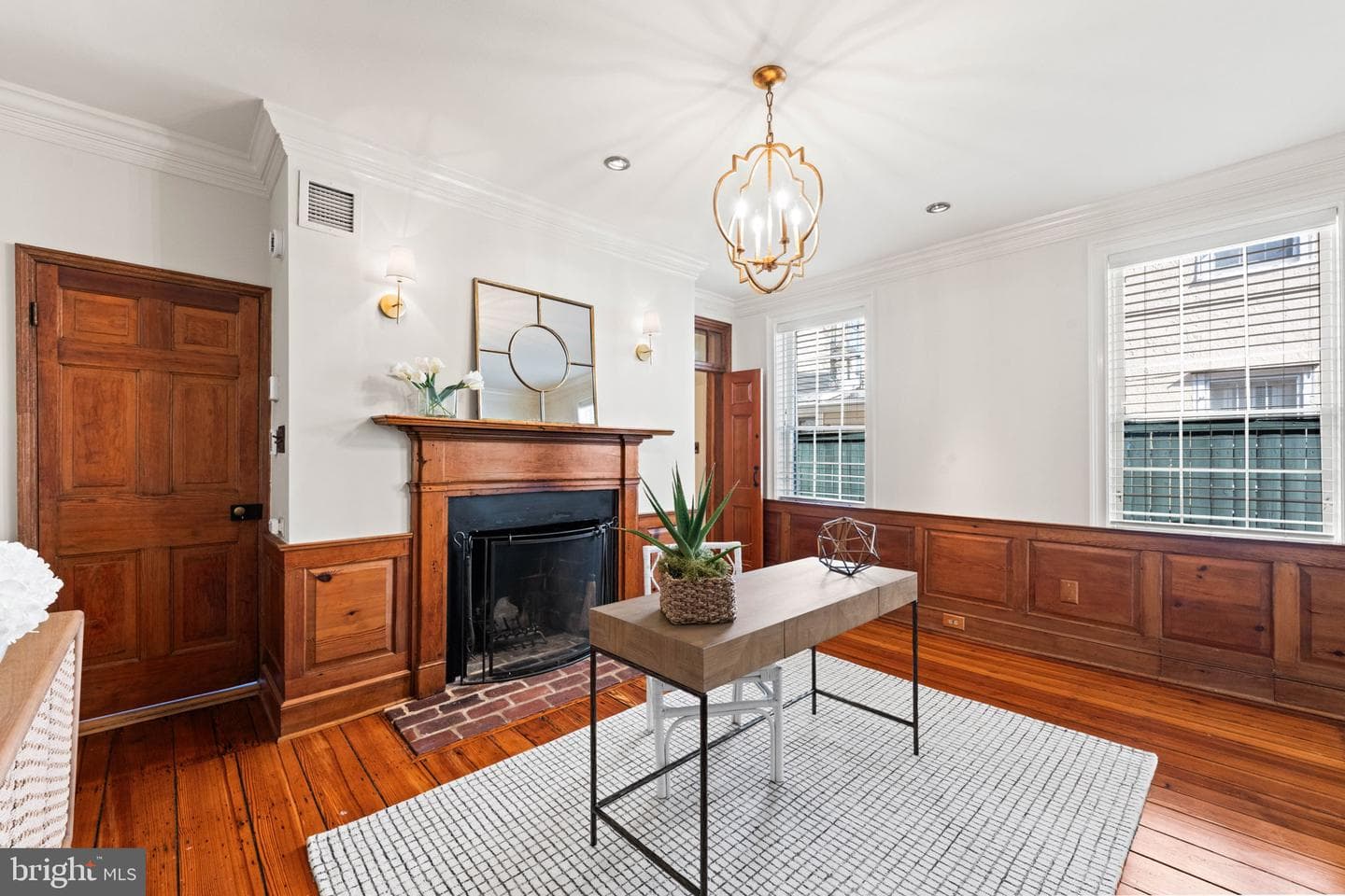 403 S Fairfax Street photo 14