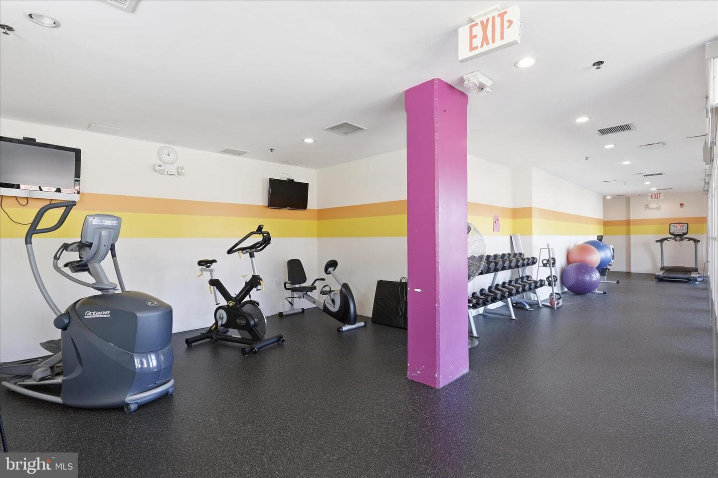 181 E Reed Avenue #411 photo 27