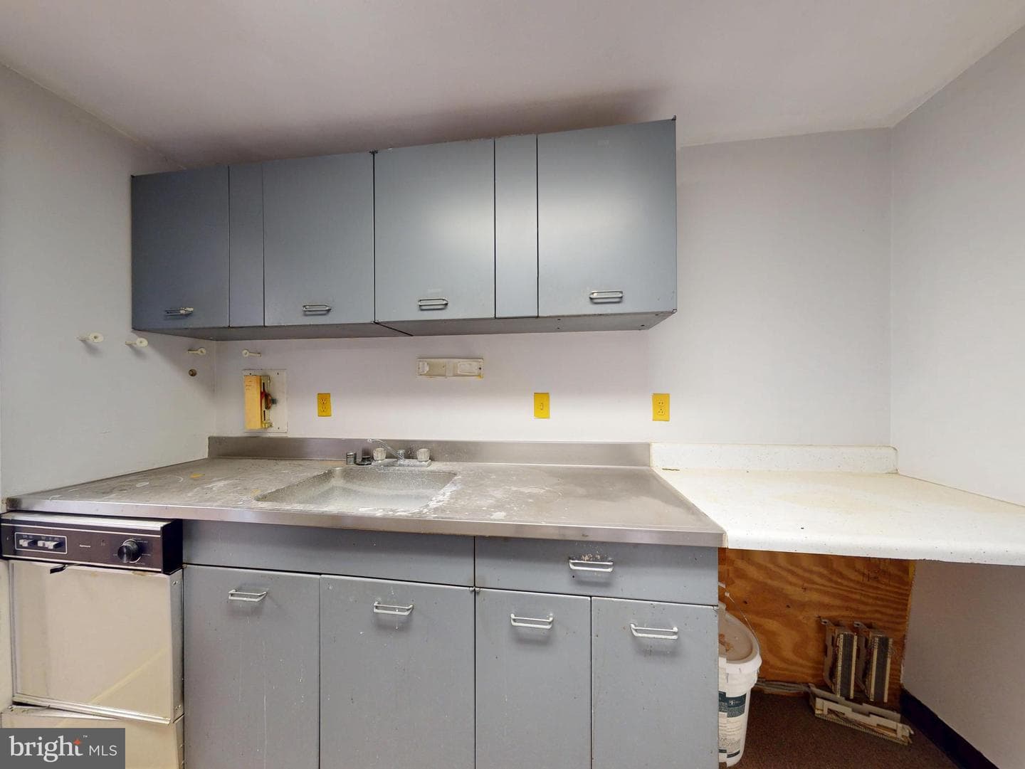 4600 Duke Street #419 / 420 photo 26