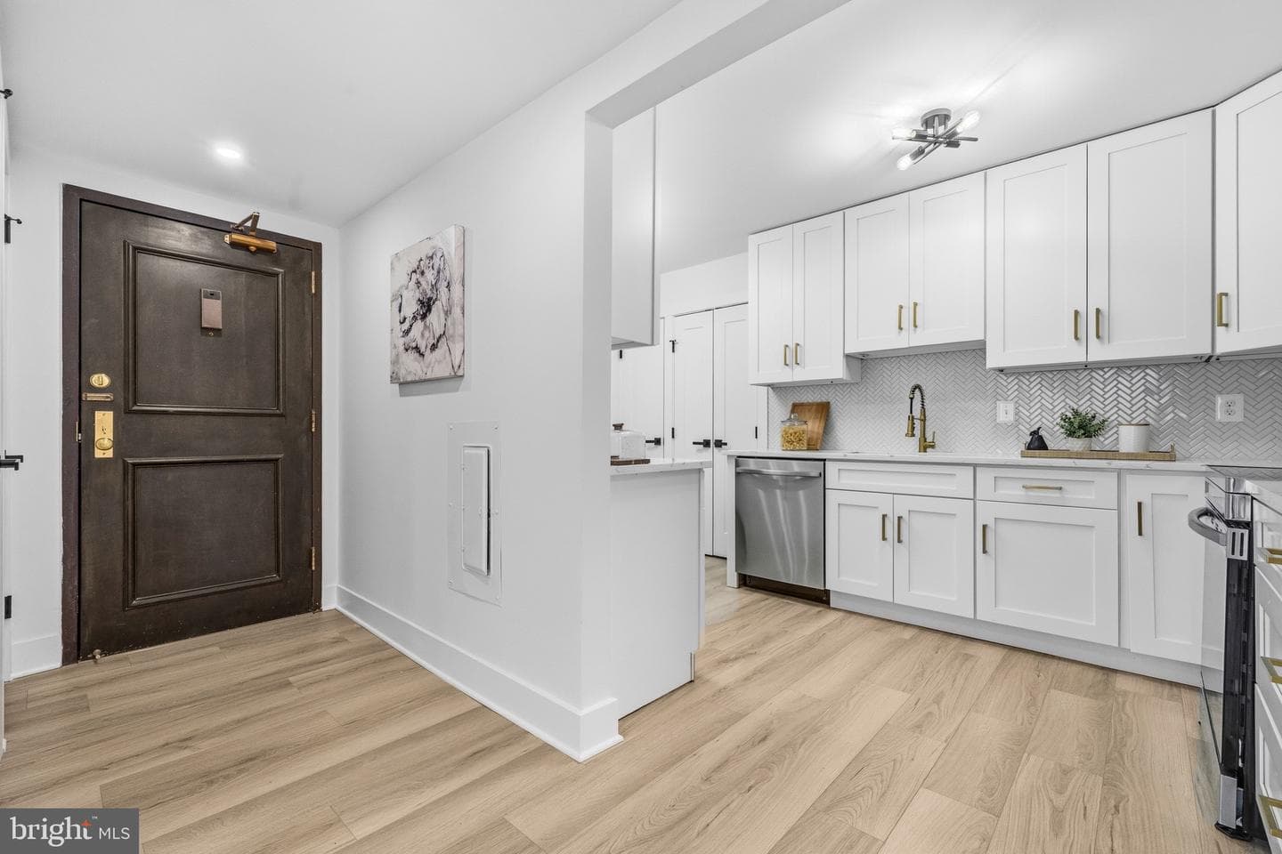 6101 Edsall Road #602 photo 3