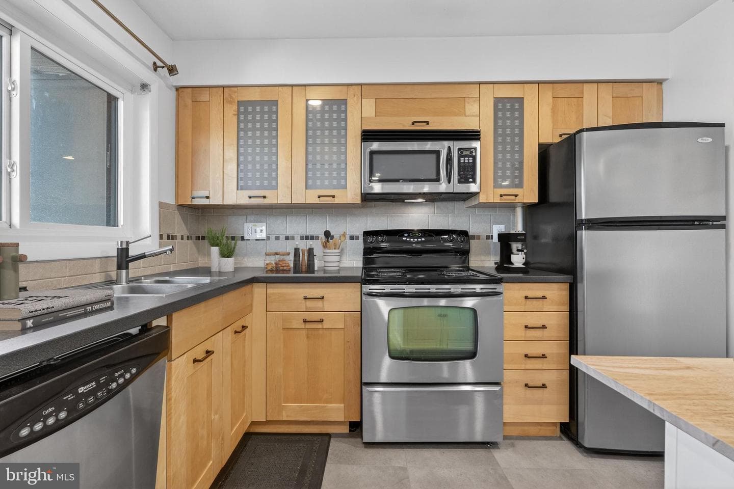 3210 S 28th Street #402 photo 7