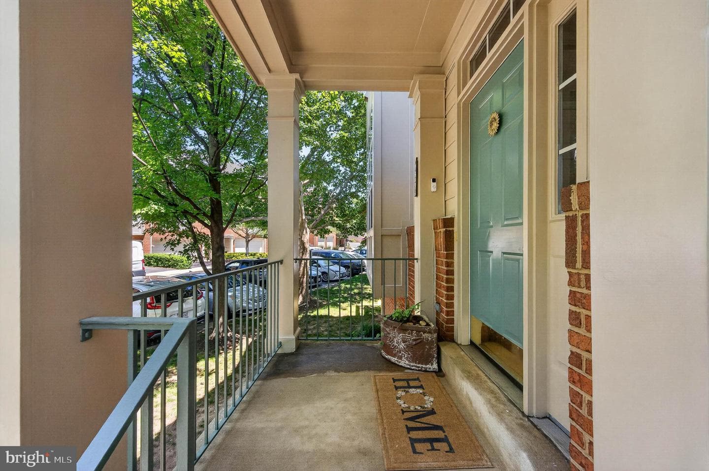 428 Clayton Lane photo 2