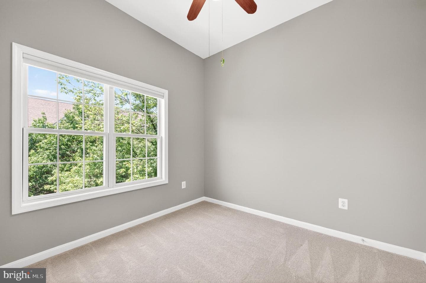 428 Clayton Lane photo 32