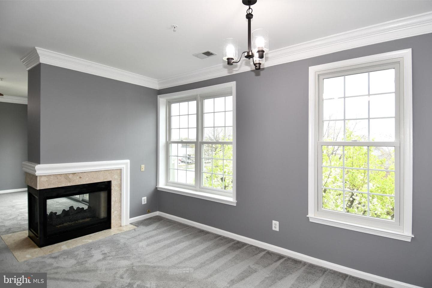 1809 Kenwood Avenue #301 photo 10