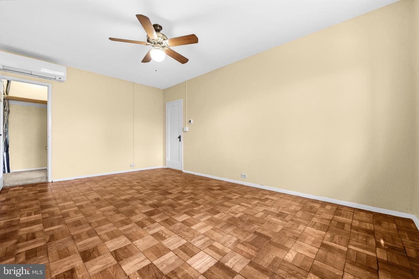 1615 Mount Eagle Place photo 20