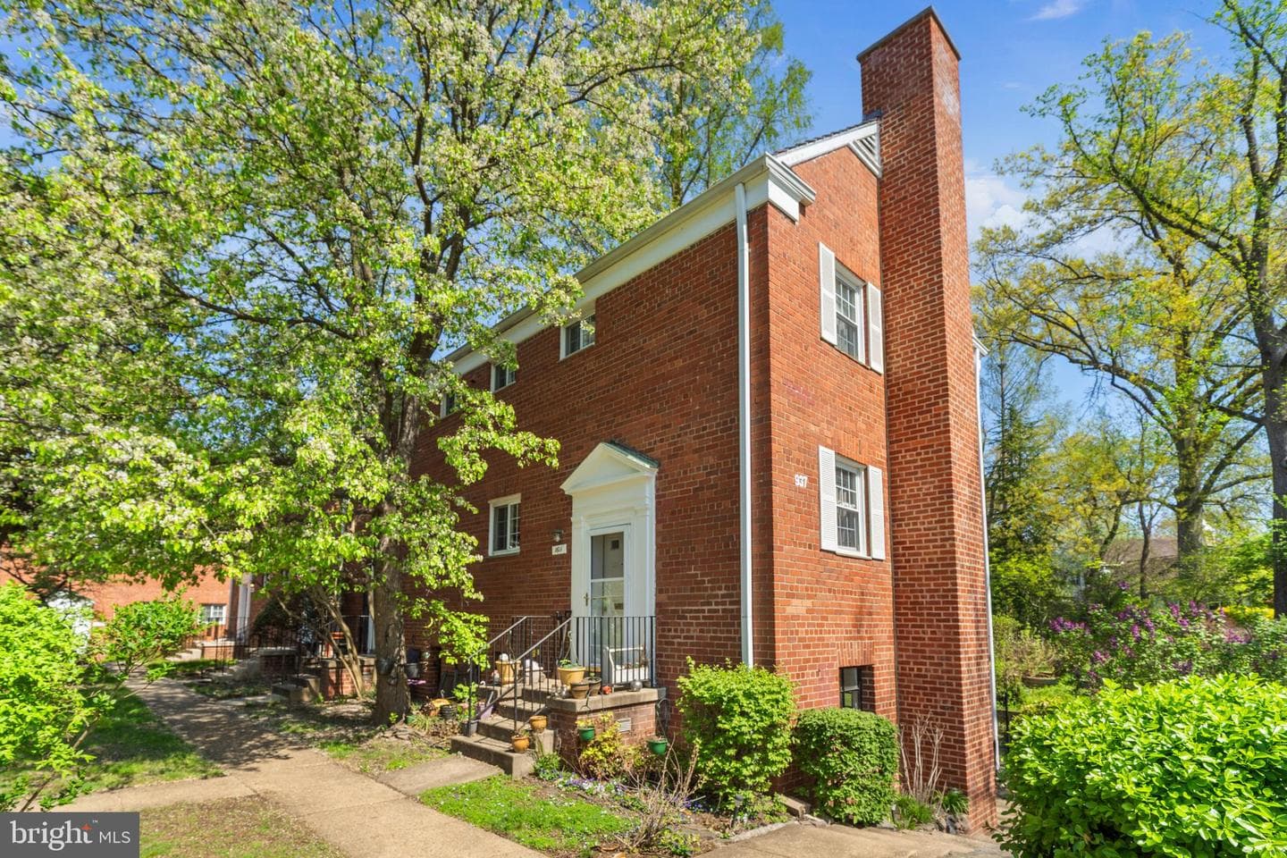 1615 Mount Eagle Place photo 40