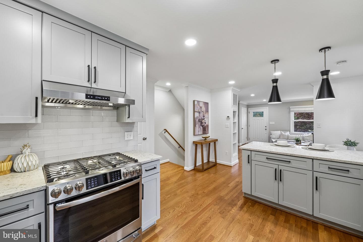 305 Ashby Street photo 13
