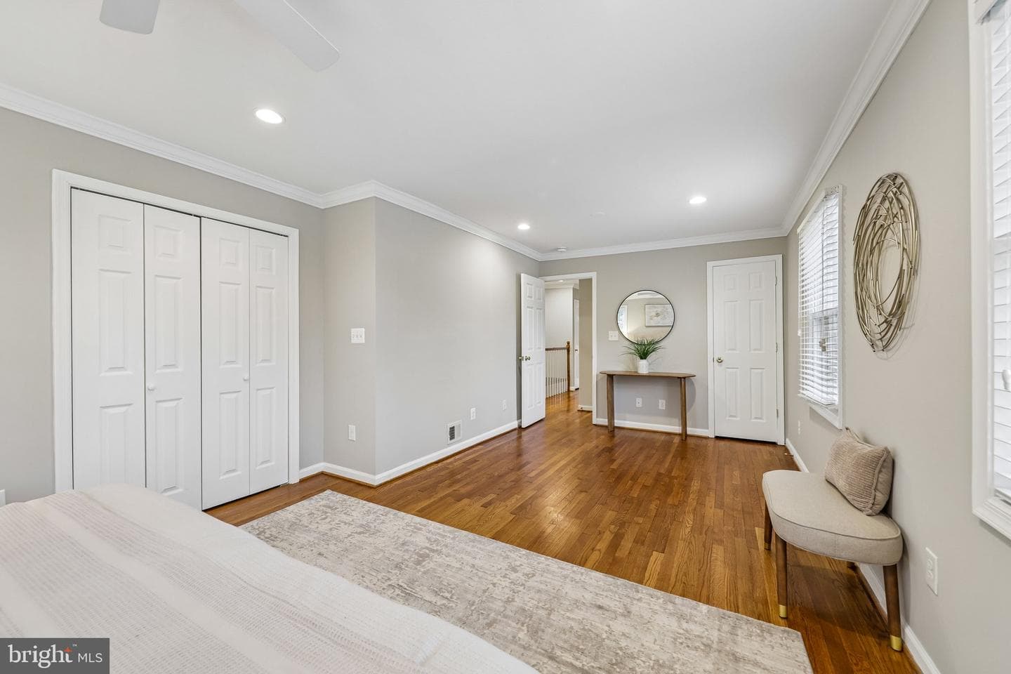 305 Ashby Street photo 22