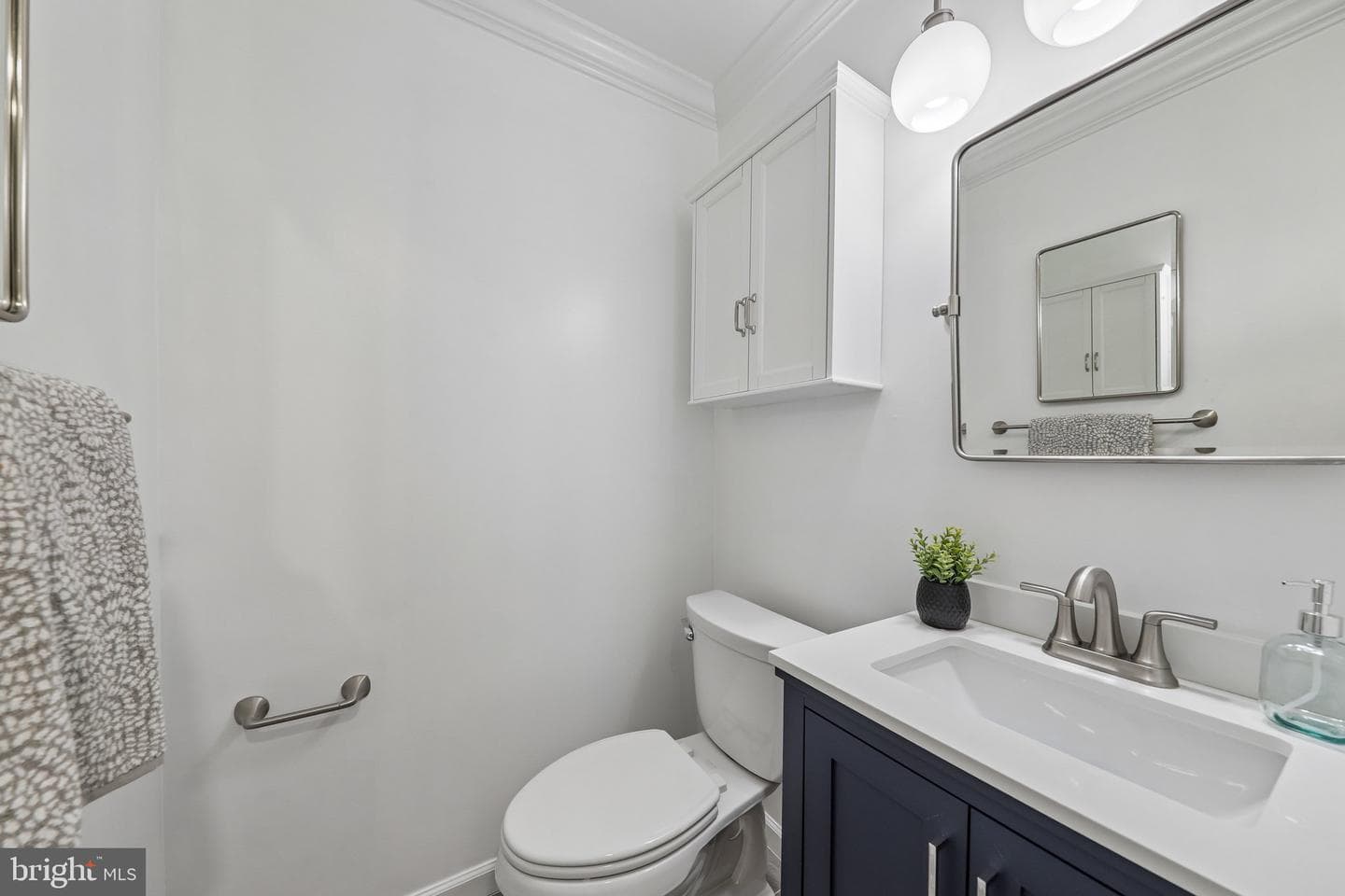 305 Ashby Street photo 24