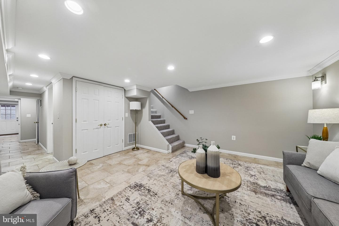 305 Ashby Street photo 35