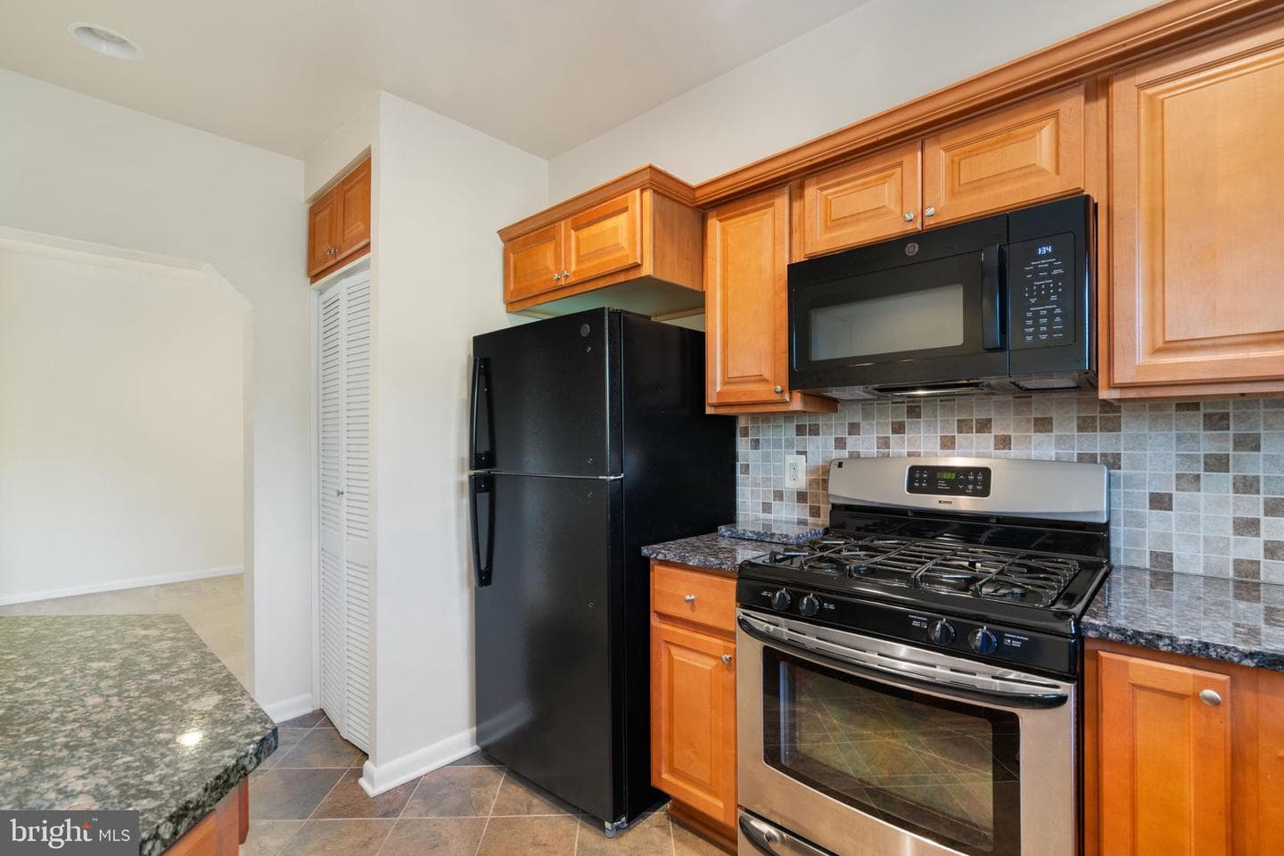 205 Skyhill Road #8 photo 19