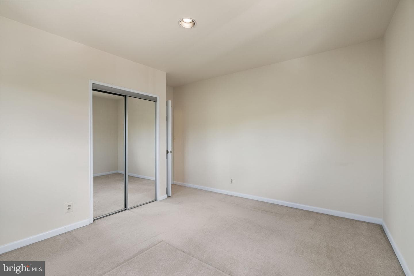 205 Skyhill Road #8 photo 24
