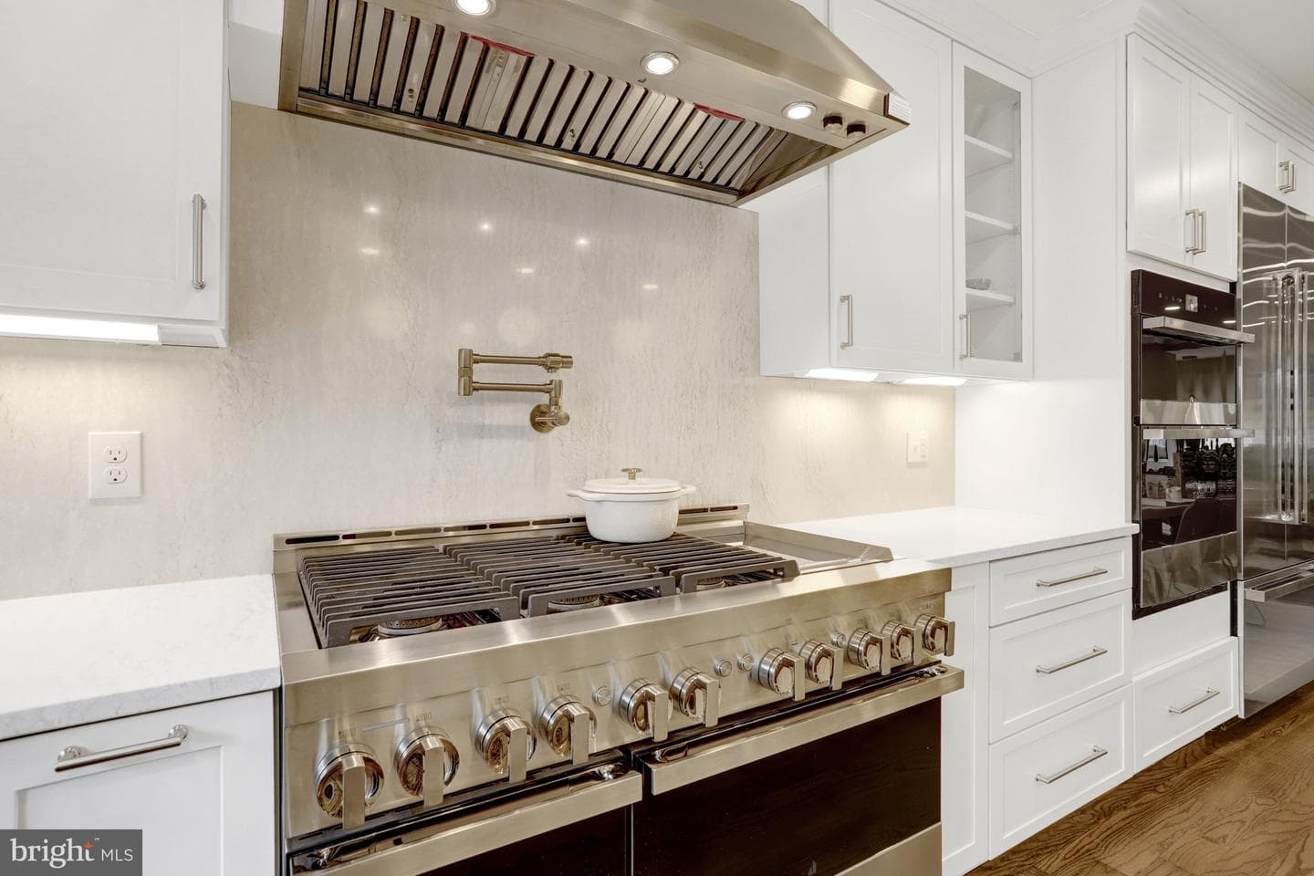 816 S Pitt Street photo 17