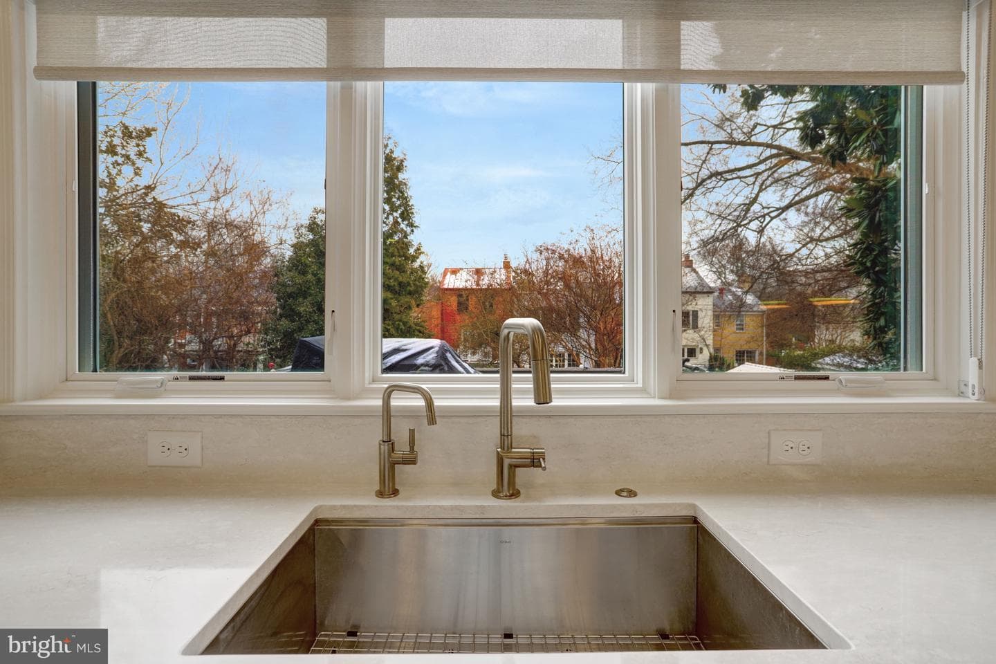 816 S Pitt Street photo 38