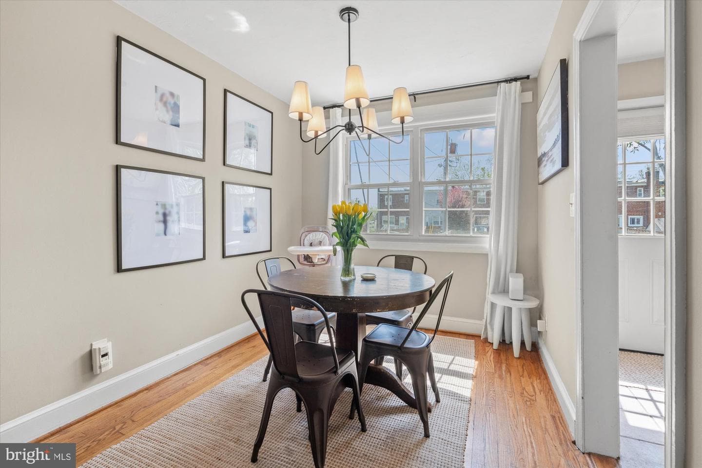 509 E Windsor Avenue #a photo 10
