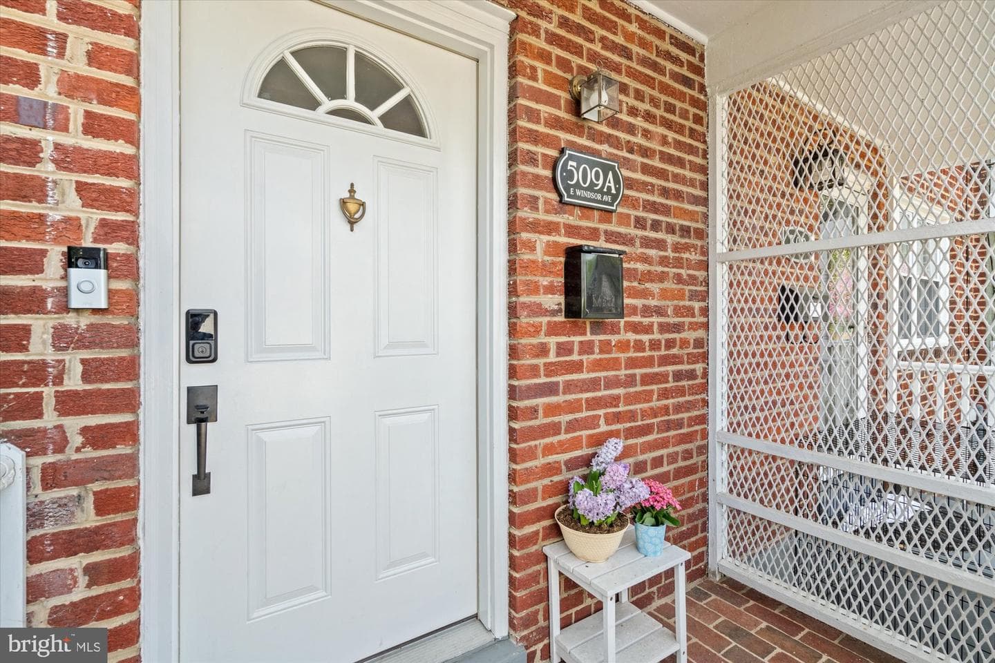 509 E Windsor Avenue #a photo 30