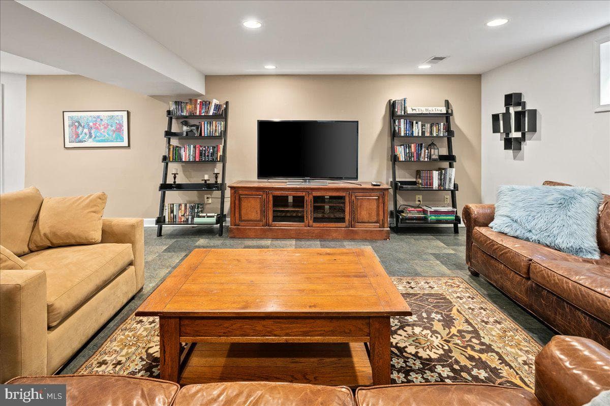 3012 Russell Road photo 43