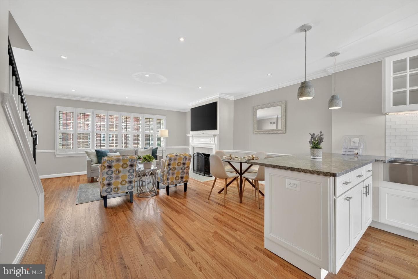 204 Green Street, Alexandria