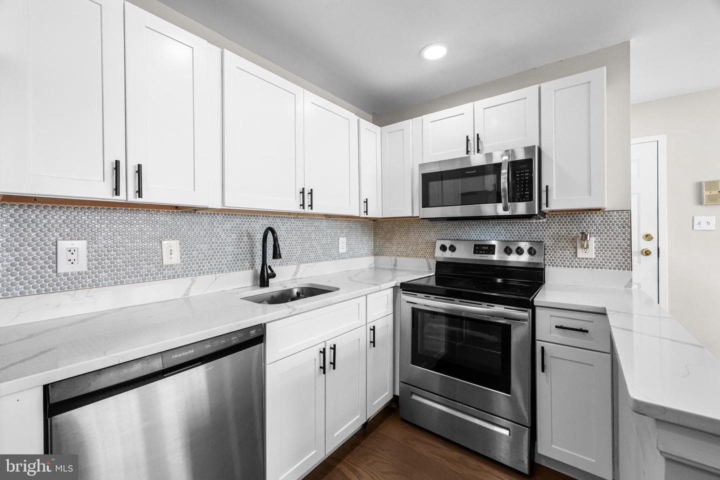 1707 Dewitt Avenue #c photo 8