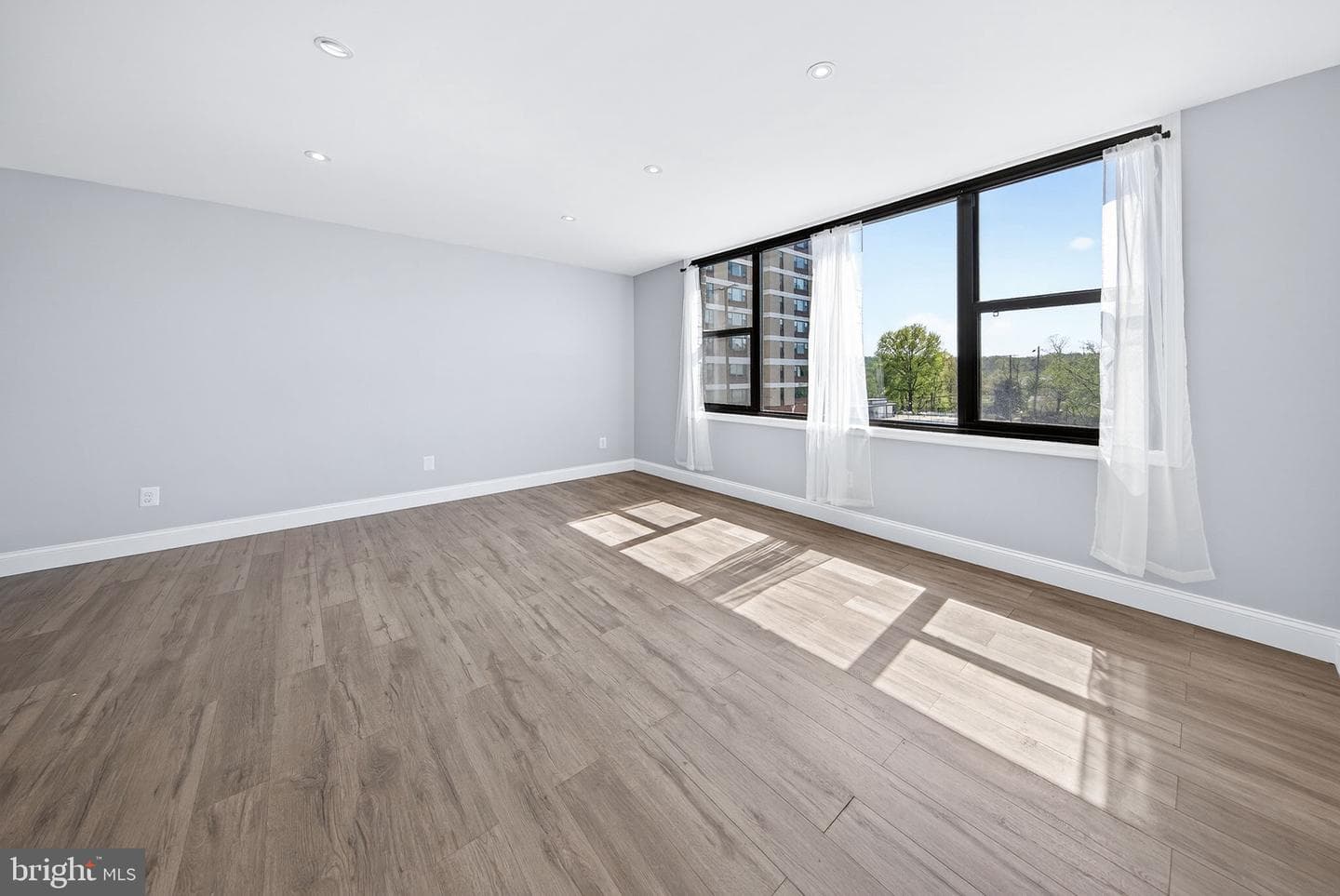 4600 Duke Street #426 photo 25