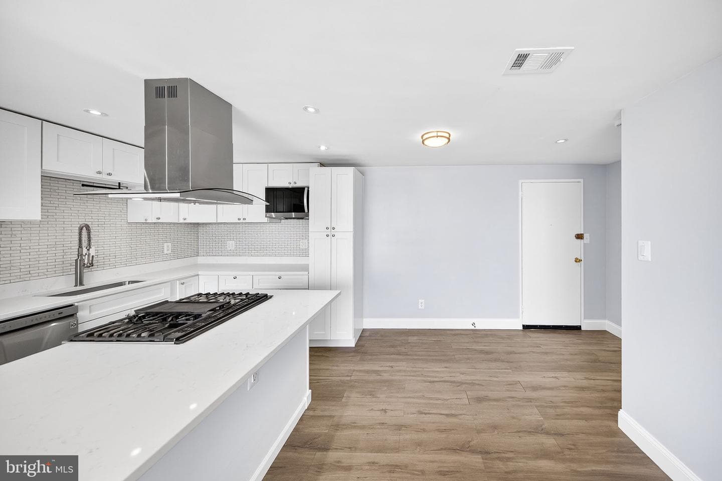 4600 Duke Street #426 photo 8