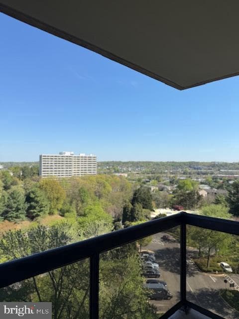 203 Yoakum Parkway #1004 photo 37