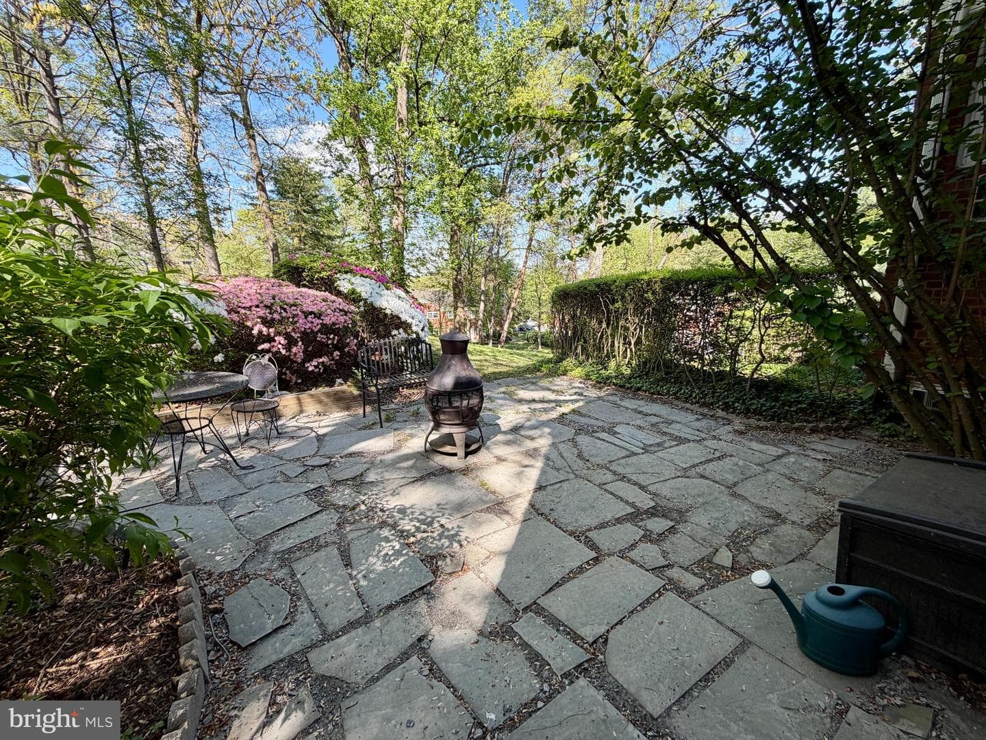 3702 Valley Dr photo 3