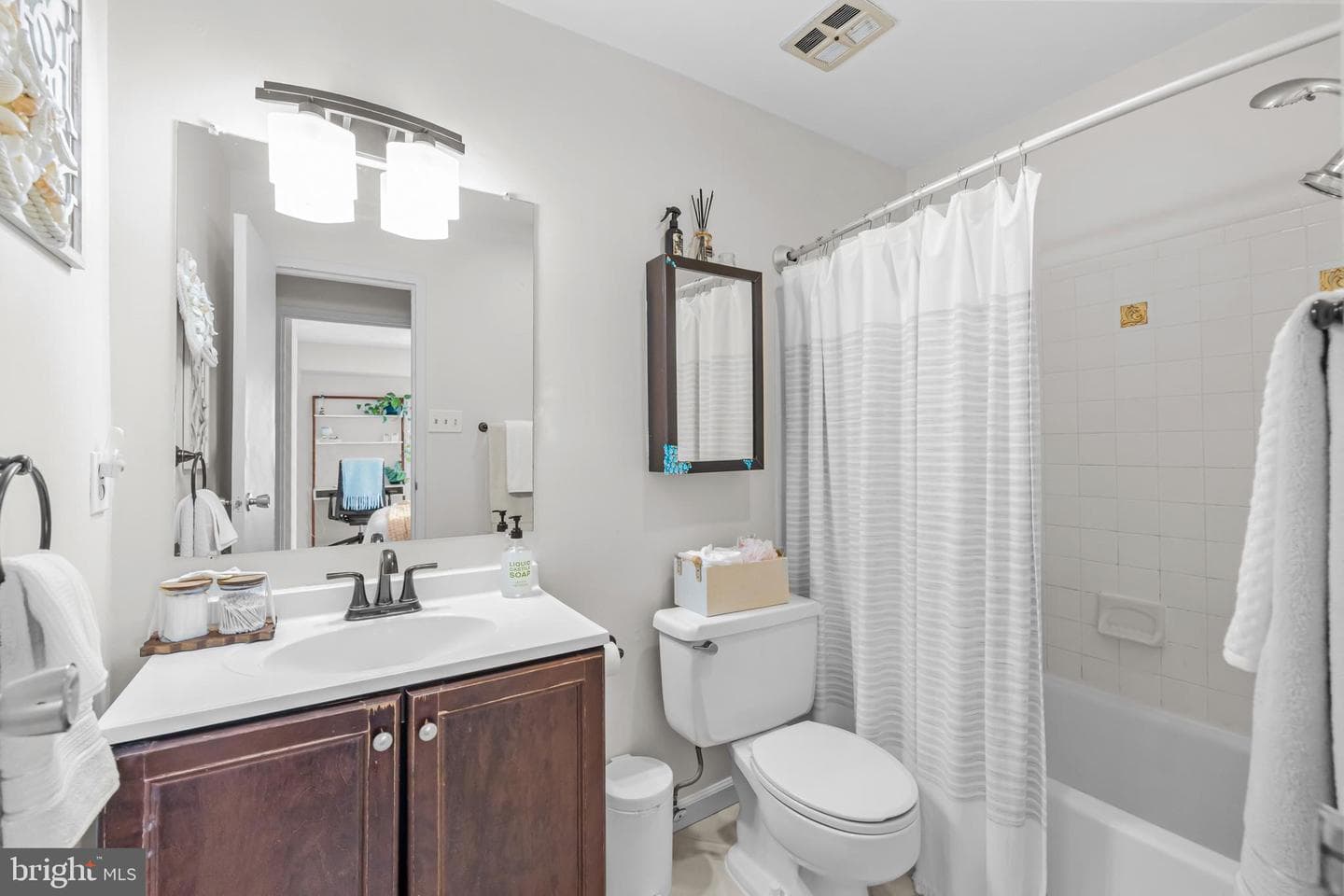 6145 Edsall Road #m photo 14
