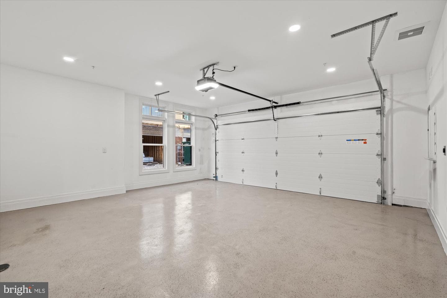 1330 Cameron Street photo 52