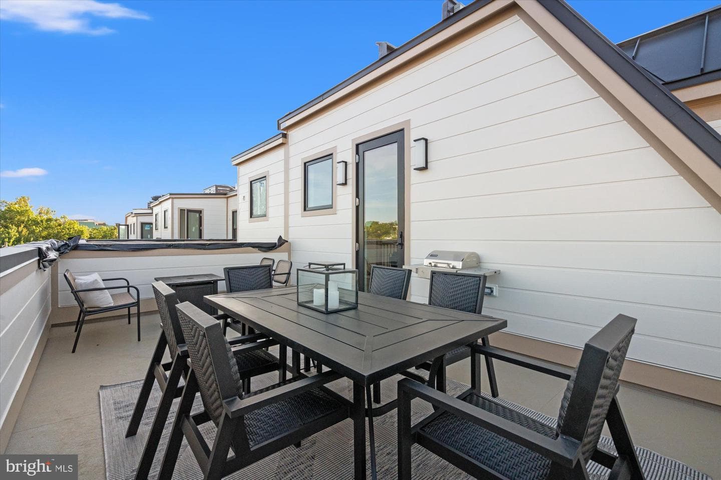 1330 Cameron Street photo 60