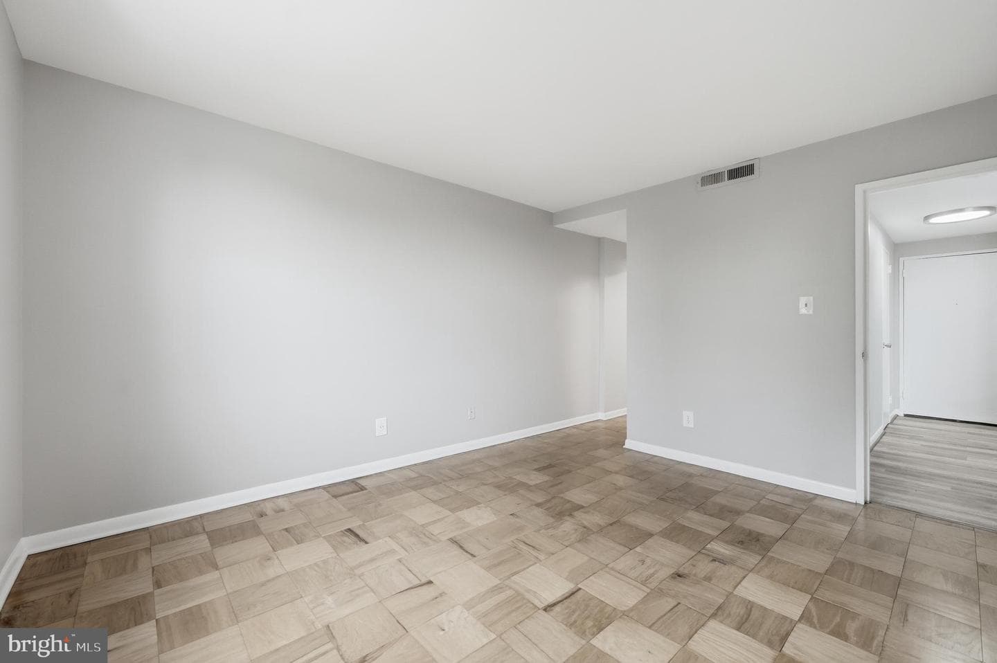 4600 Duke Street #519 photo 19