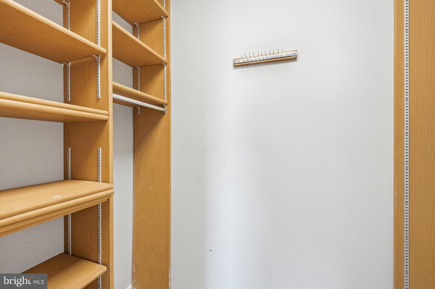 4600 Duke Street #519 photo 28