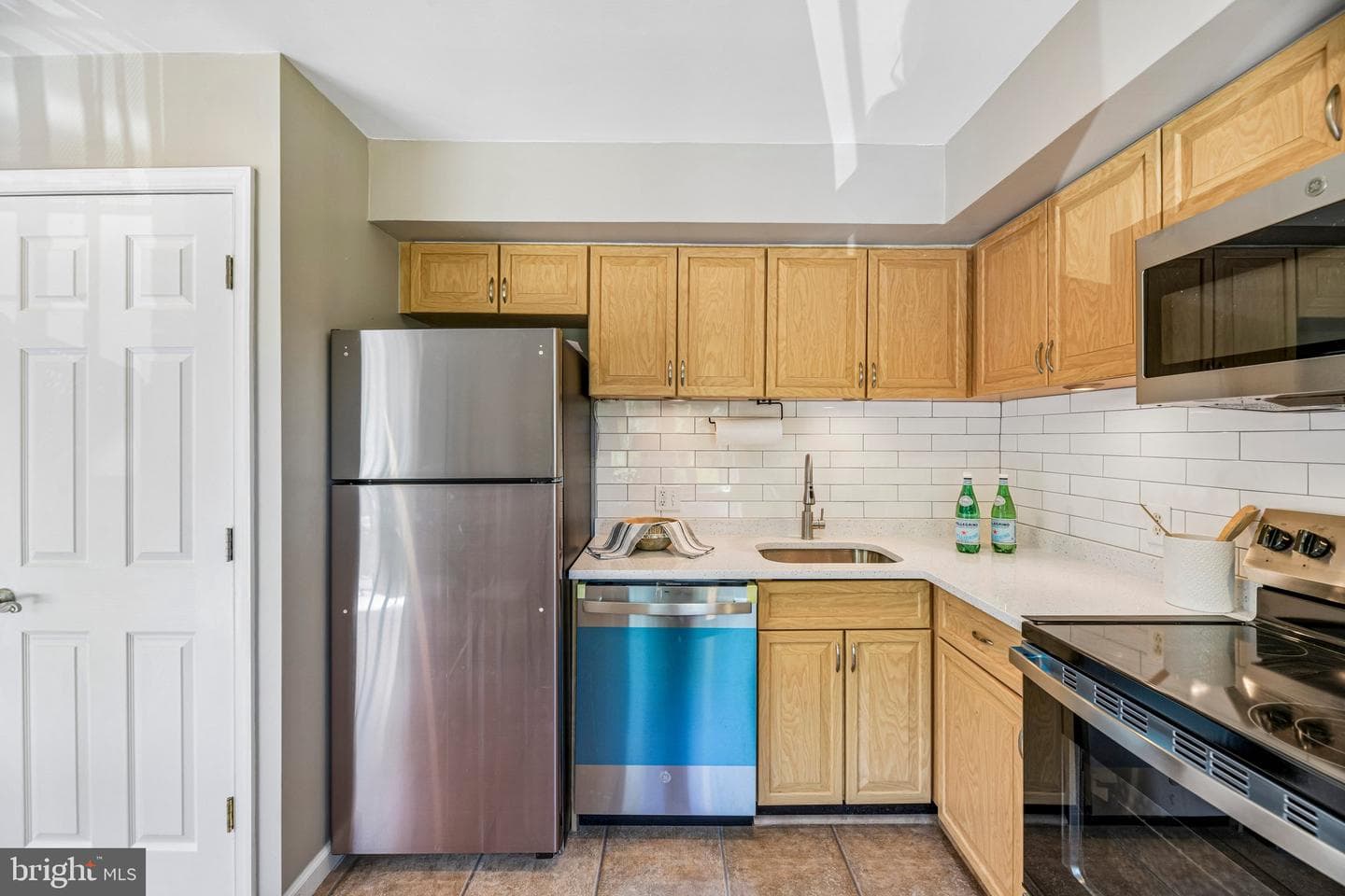 3220 S 28th Street #304 photo 9